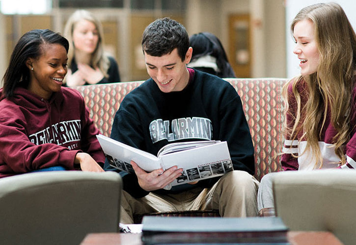 Three Bellarmine students in Centro