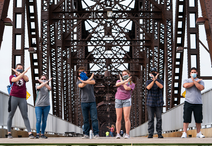 Bellarmine students on the big 4 bridge