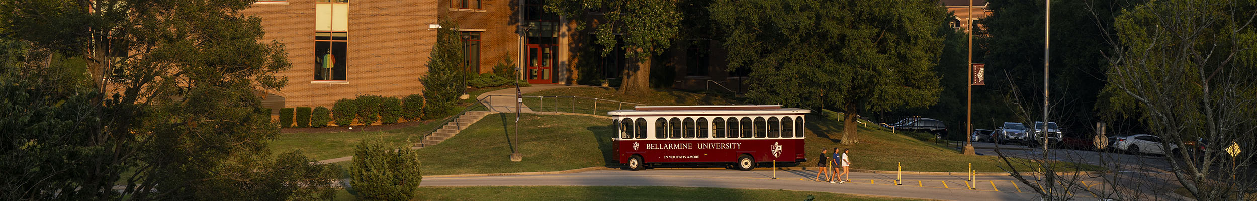 Bellarmine Trolley